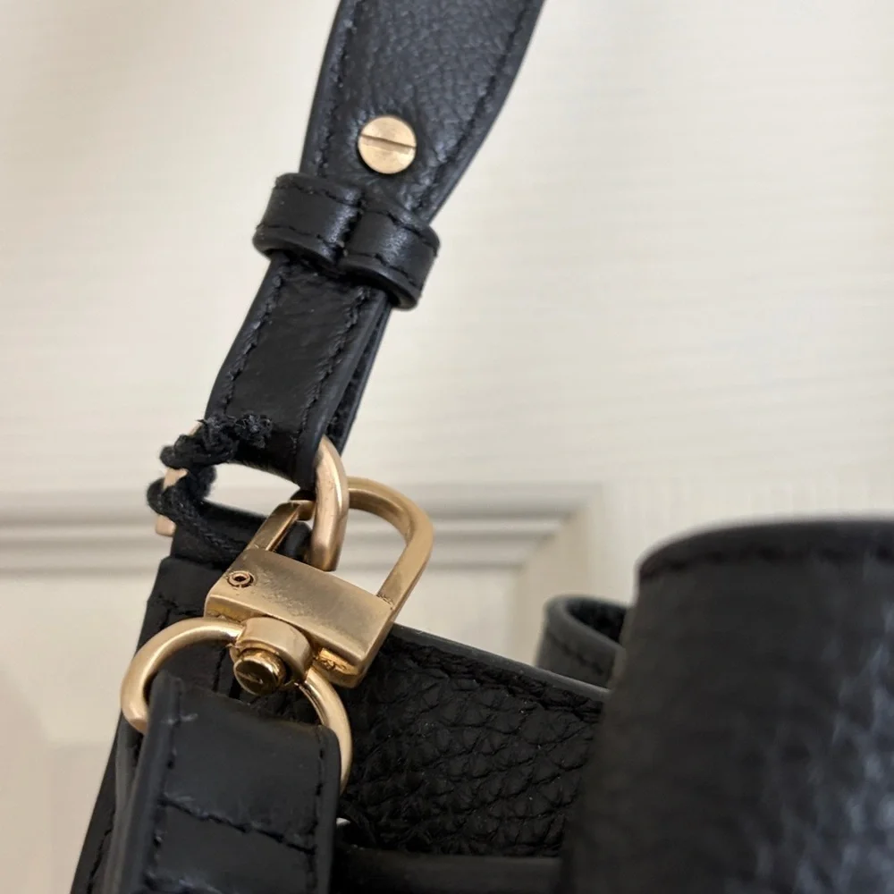 ⚡️ NWT Burkely Black Pebbled Leather Drawstring Backpack with Shoulder Strap ⚡️